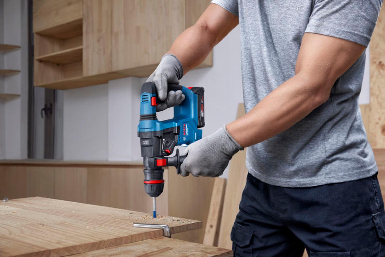 Bosch Kreissägen und Elektrowerkzeuge im Einsatz